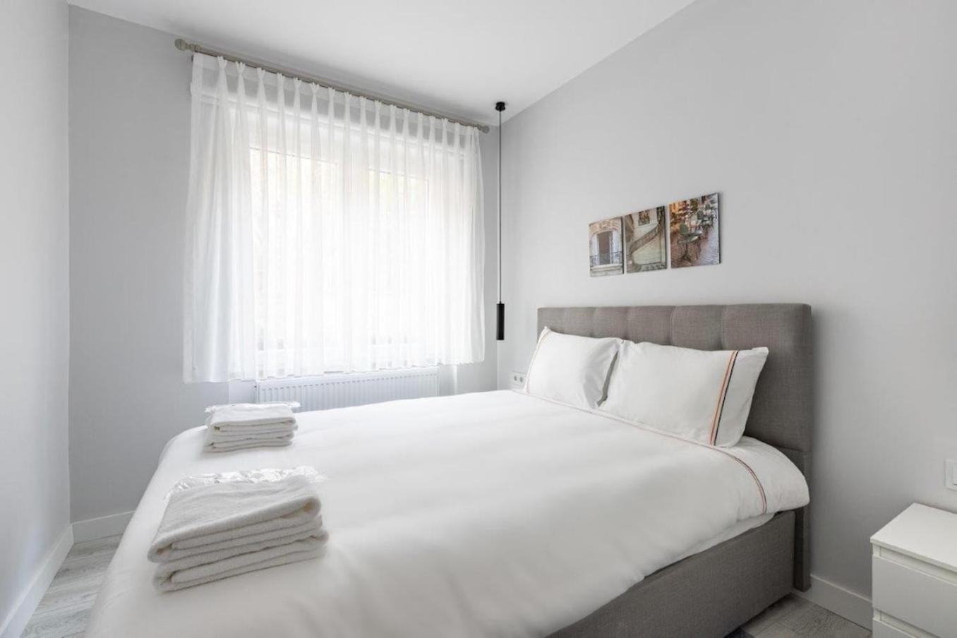 Bright Private Modern 2bd1bath Bebek Gem! #247 *