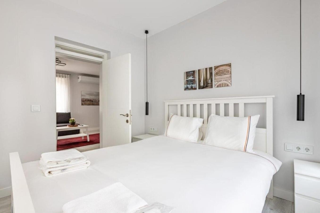 Bright Private Modern 2bd1bath Bebek Gem! #247