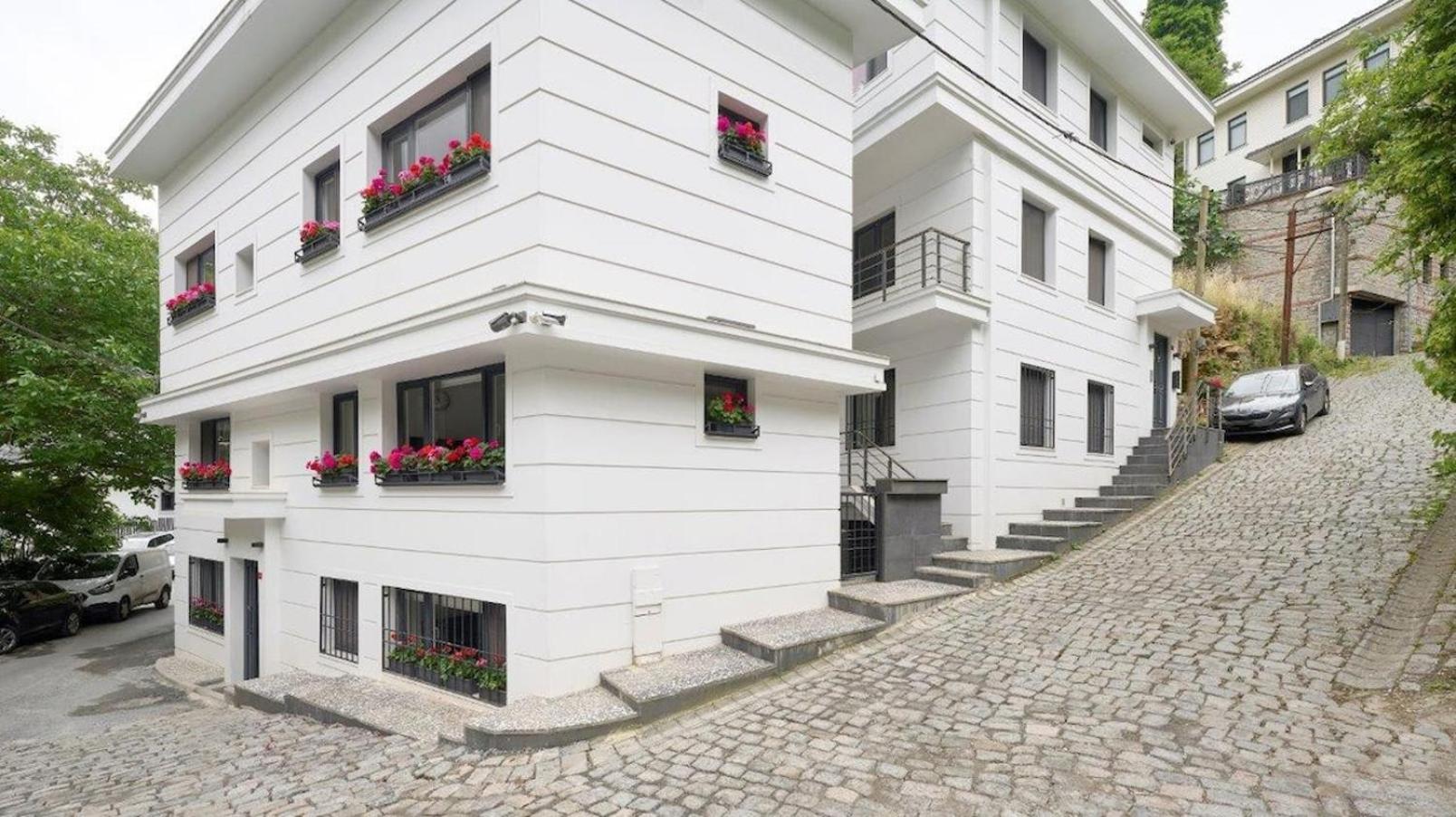 Bright Private Modern 2bd1bath Bebek Gem! #247 İstanbul